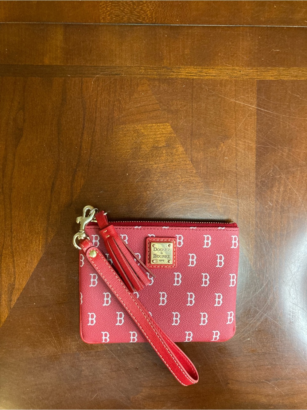 Dooney & Bourke Boston Red Sox Signature Red Leather Wristlet Top Zip Tassel EUC - Picture 2 of 12